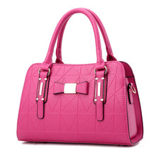 Carregar imagem no visualizador da galeria, Bolsa Feminina Clic Luxo