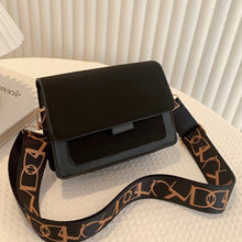 Carregar imagem no visualizador da galeria, Bolsa Small Leve grife