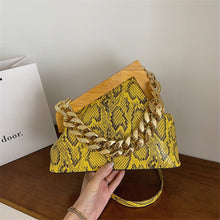 Carregar imagem no visualizador da galeria, Bolsa Femina Grife VV.A