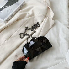 Carregar imagem no visualizador da galeria, Bolsa 3D Luxo cristal
