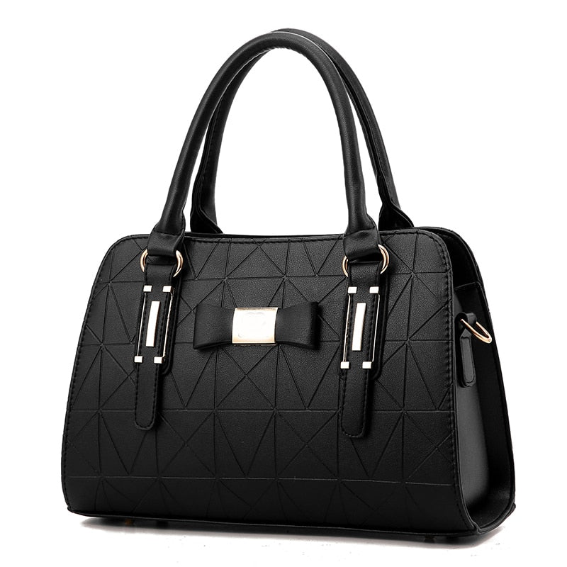 Bolsa Feminina Clic Luxo