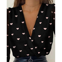 Carregar imagem no visualizador da galeria, Camisa em V Irresistivel
