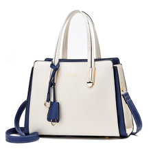 Carregar imagem no visualizador da galeria, Bolsa Feminina lux plus
