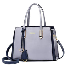 Carregar imagem no visualizador da galeria, Bolsa Feminina lux plus
