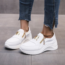 Carregar imagem no visualizador da galeria, Tênis Feminino Irresistível Moda
